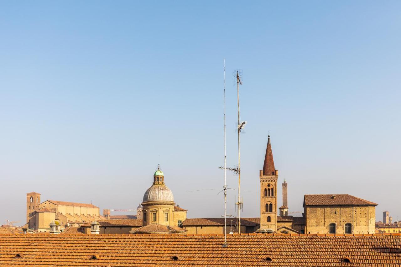 Italy Prestigious Historical Attic In Bologna Apartment Exterior photo