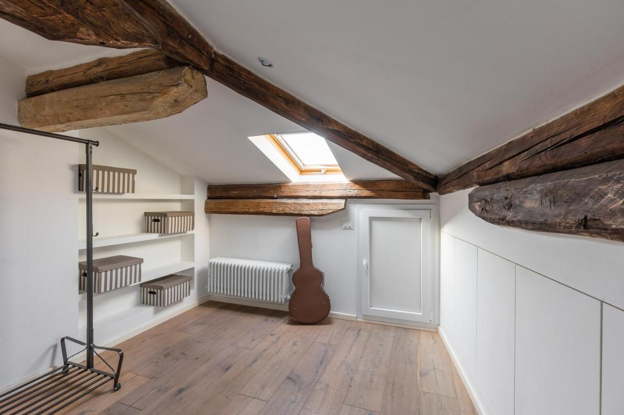 Italy Prestigious Historical Attic In Bologna Apartment Exterior photo