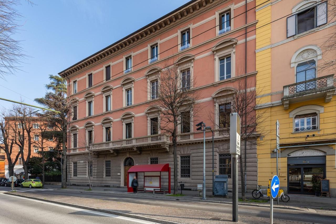 Italy Prestigious Historical Attic In Bologna Apartment Exterior photo